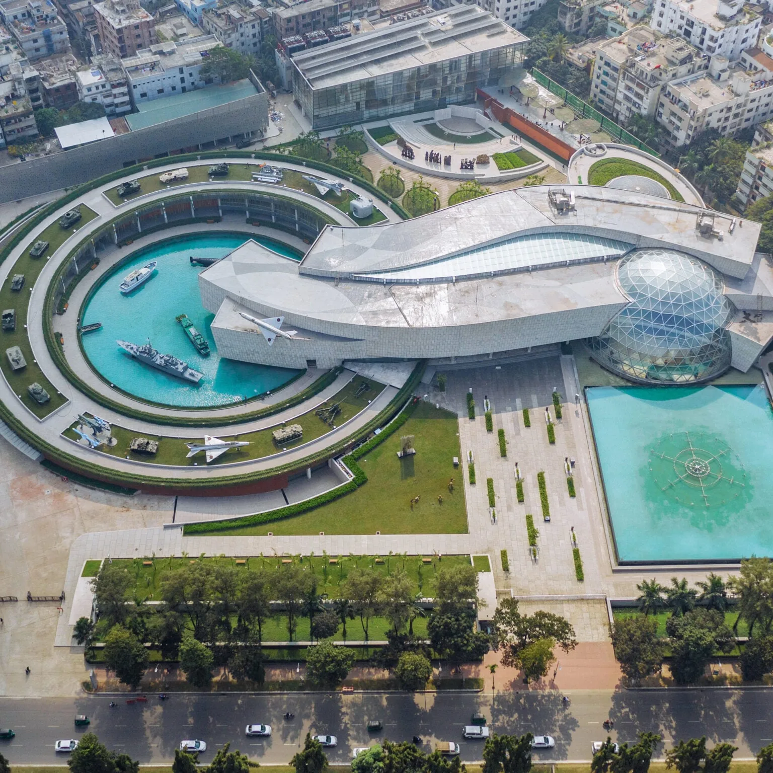 RIBA Ödüllü Nakshabid Architects: Bangladeş'ten İklim ve Emek Dersi
