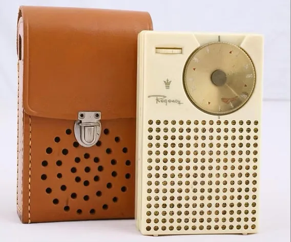 Telefunken Match: Richard Sapper'in Deri ve Alüminyum Devrimi