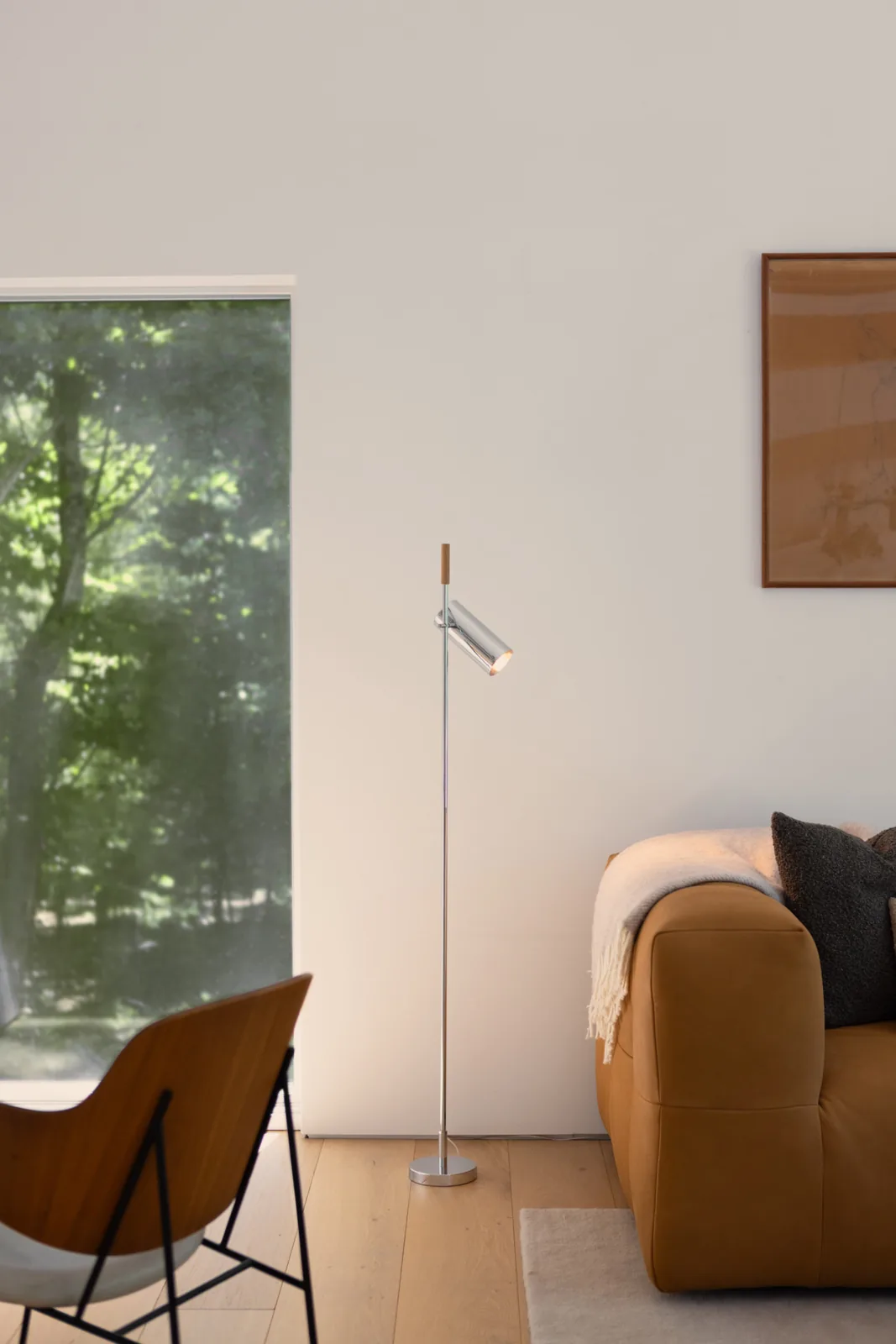 Coil + Drift: Işığın İki Yüzü Touch ve Strut